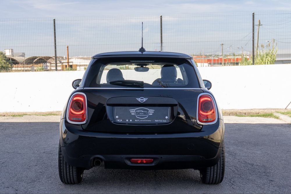 Mini  Cooper One D (desde 180€/mês financiamento)