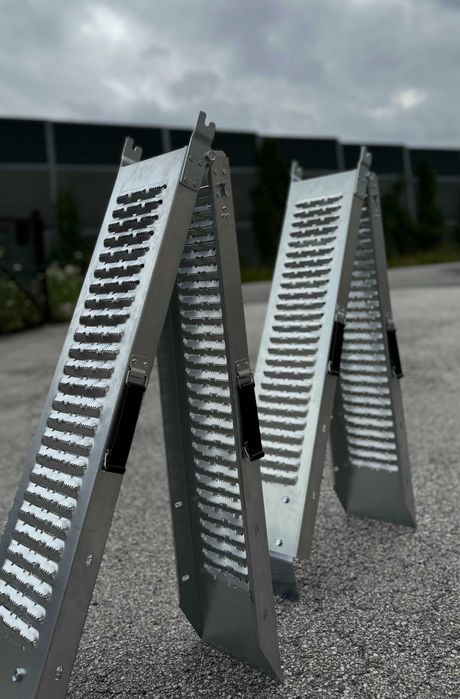 NAJAZDY RAMPY ZAŁADOWCZE składane 400kg 1,9m długie, ocynk