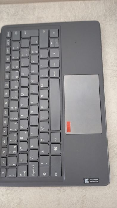Lenovo idea tab pro (apenas aberta a caixa e ligado a primeira vez) +capa teclado + caneta ecran 12,7"