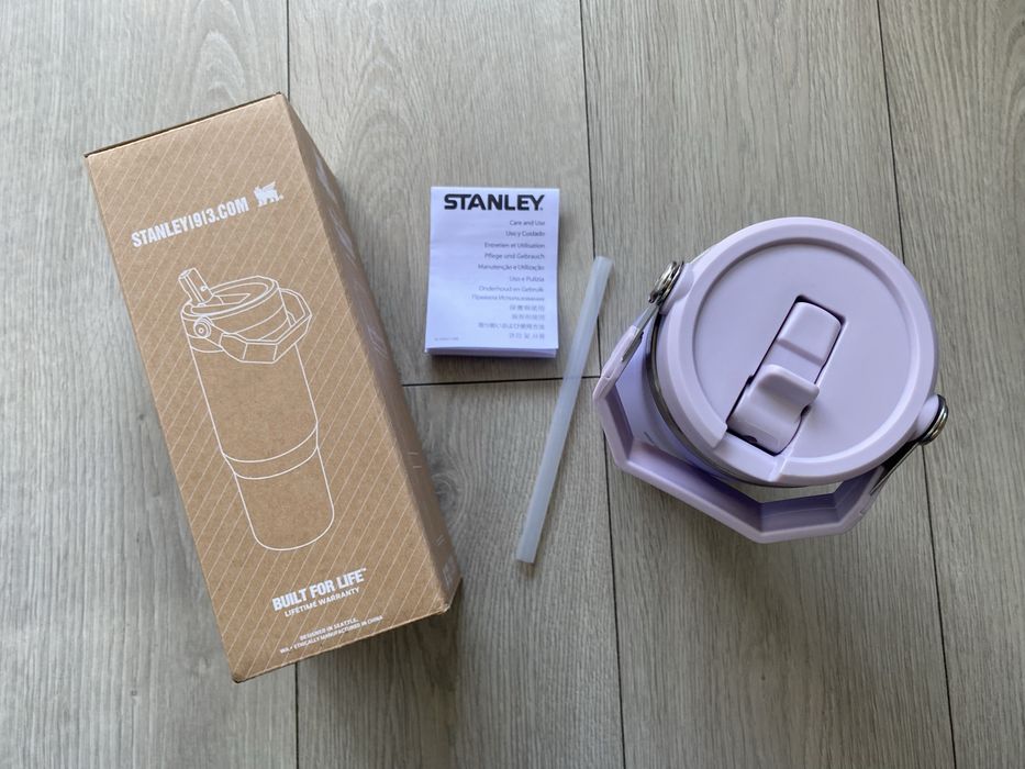 Oryginalny Kubek termiczny Stanley Flip Straw Tumbler  887 ml – Lawendowy Okazja