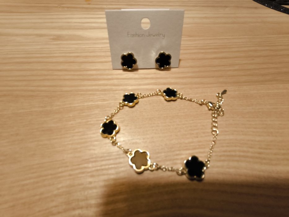 Komplet modnej biżuterii. Pomysł na prezent.