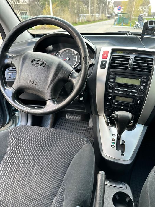 Продаж авто Tucson 2006 року