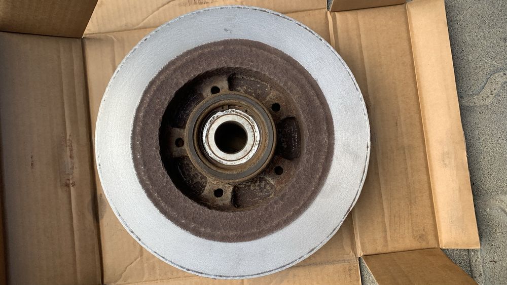 Диски гальмівні задні Сценік 3