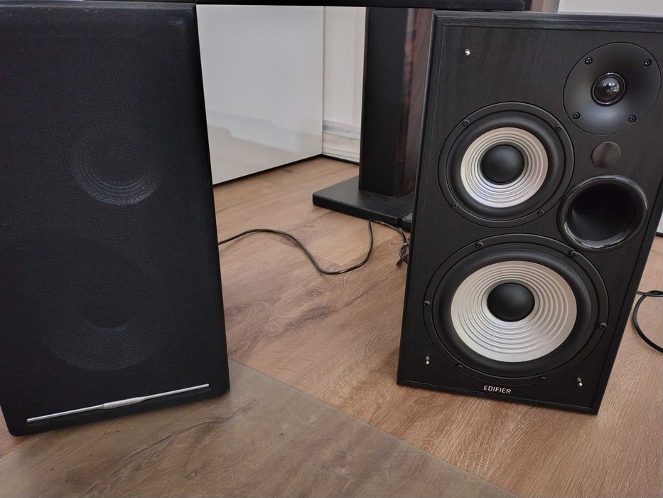 Edifier- R2750DB colunas ativos+suportas