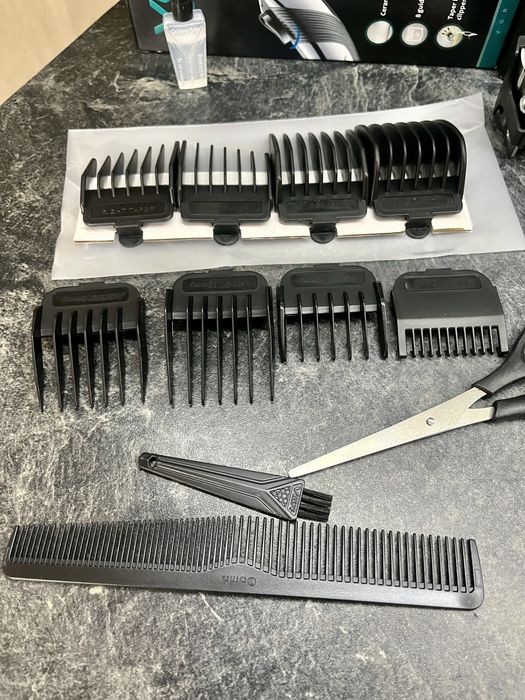 Машинка для стрижки професійна / Для стрижки волос профессиональная