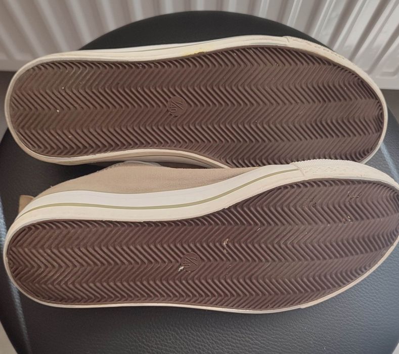 Кеди розмір 40, стелька 25.5см