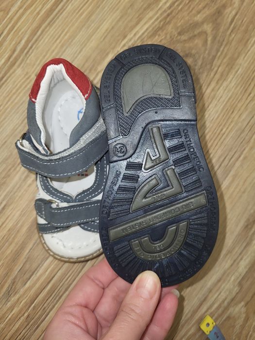 Взуття , Босоніжки, мокасини,сандалі 21,22,23 р. Мокасіни, босоніжки