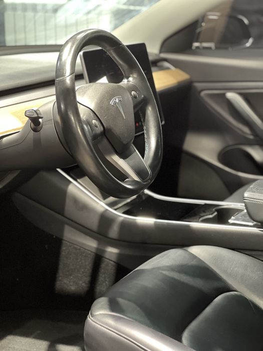 Tesla model 3 55kwh