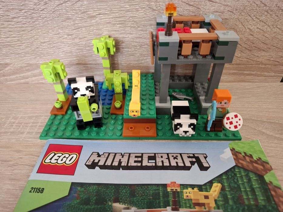 Lego Minecraft 21158 Żłobek dla pand