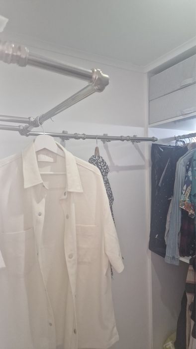 Cabideiro industrial artesanal em tubos de água – muito resistente