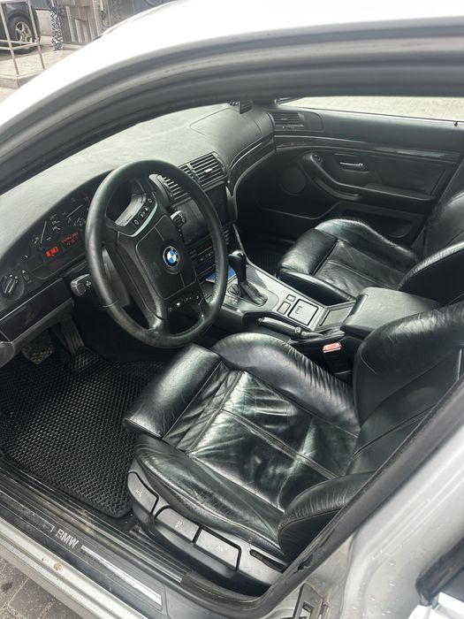 Продам BMW e39 3.0