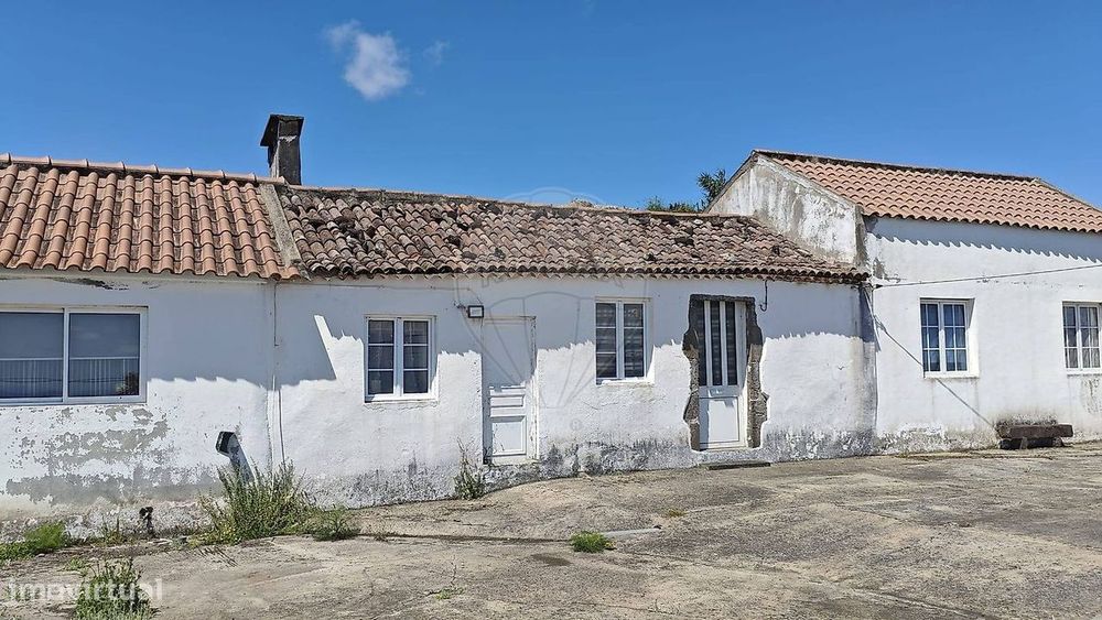 Moradia T2 para venda