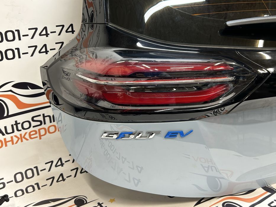 Оригинал крышка багажника ляда в цвет 621G Chevrolet Bolt EV 2023