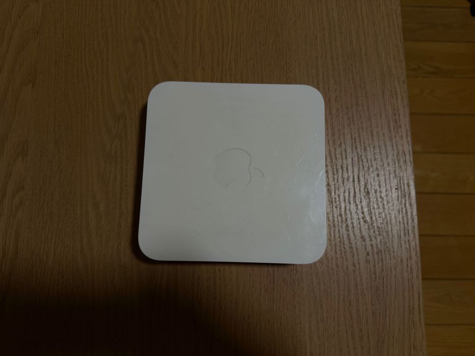 Apple AirPort Extreme 802.11n (4 generacja)