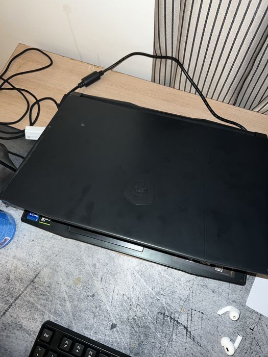 Msi Katana 15 HX B14W