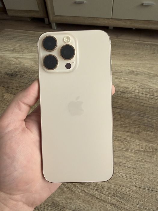 Айфон Apple IPhone 16 Pro Max 256 Desert Titanium, ИДЕАЛ, 97 % АКБ!