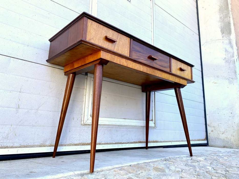 Consola olaio vintage 115comp x 45,5prof x 77,5alt.