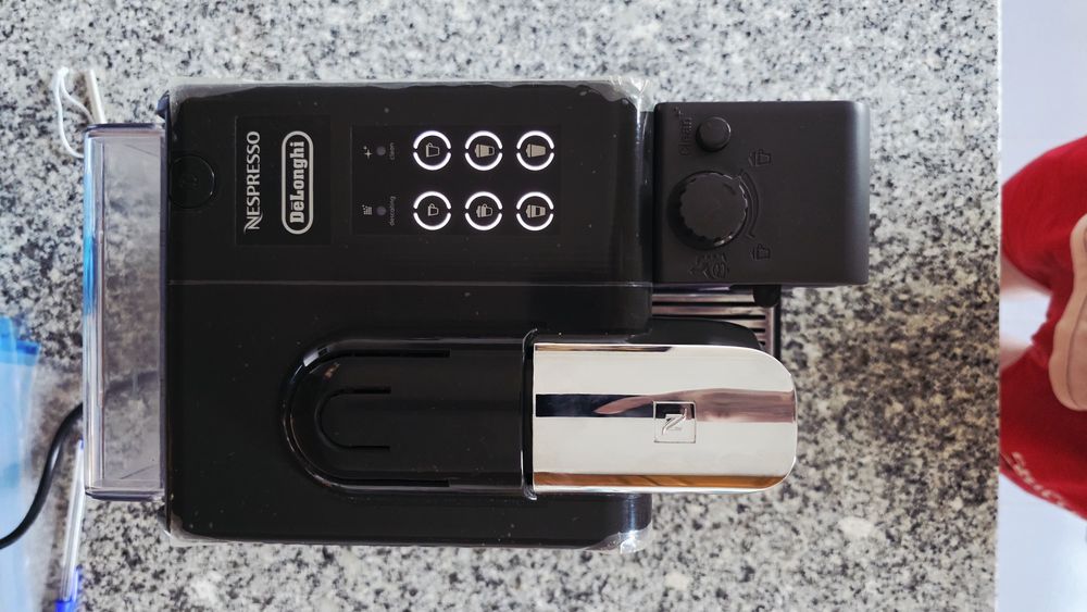 Nespresso lattissima touch Máquina café