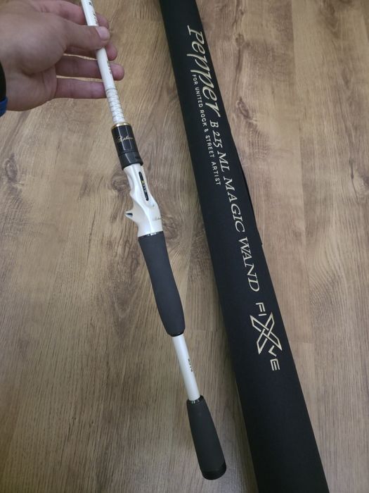 Cast illex peeper magic wand