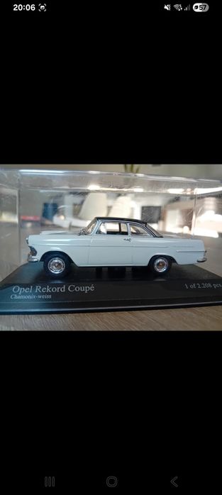 Miniatura Opel rekord coupé