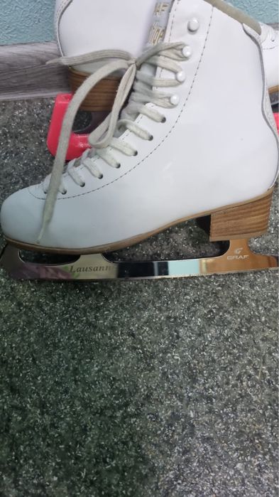 Продаю  дитячі ковзани Graf Prestige.