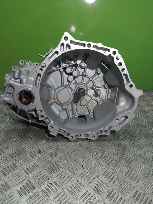 Caixa de velocidades Toyota Yaris 1.4 D4D 33300-52442 52551 - RECONDICIONADA