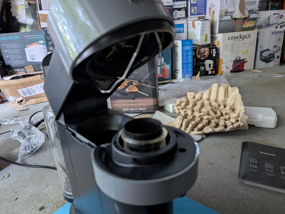 Ekspres na kapsułki Nespresso Vertuo Next