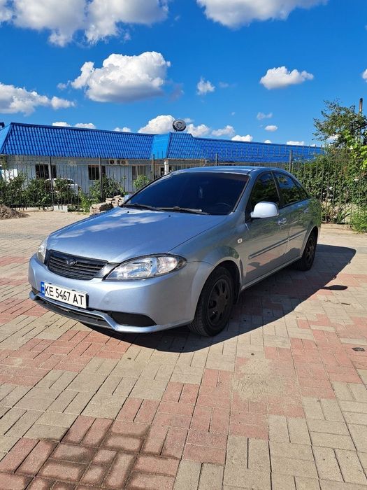 Daewoo dentra, lacetti 2013року