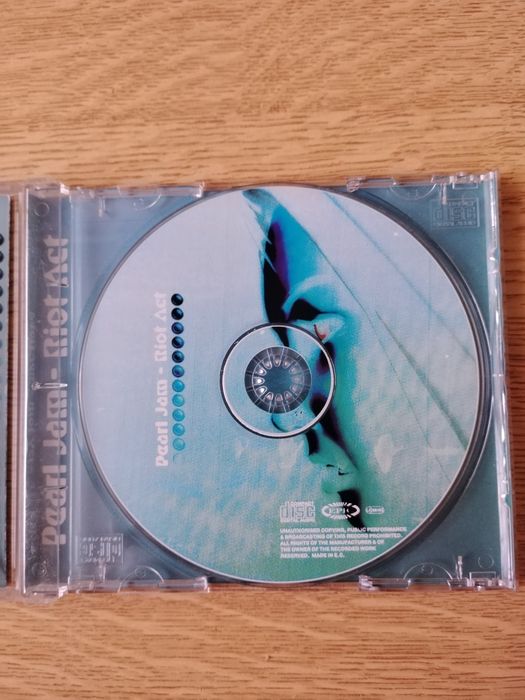 Pearl Jam - Riot Act