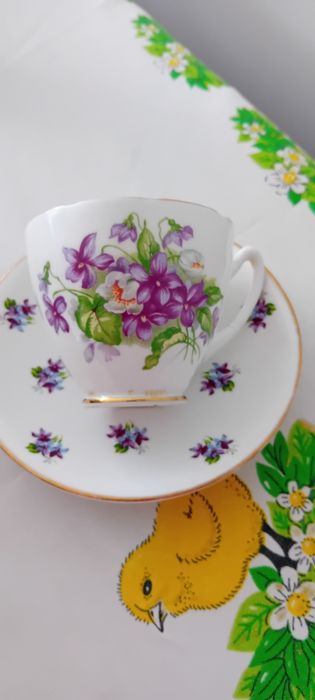 Angielska kostna porcelana filiżanka