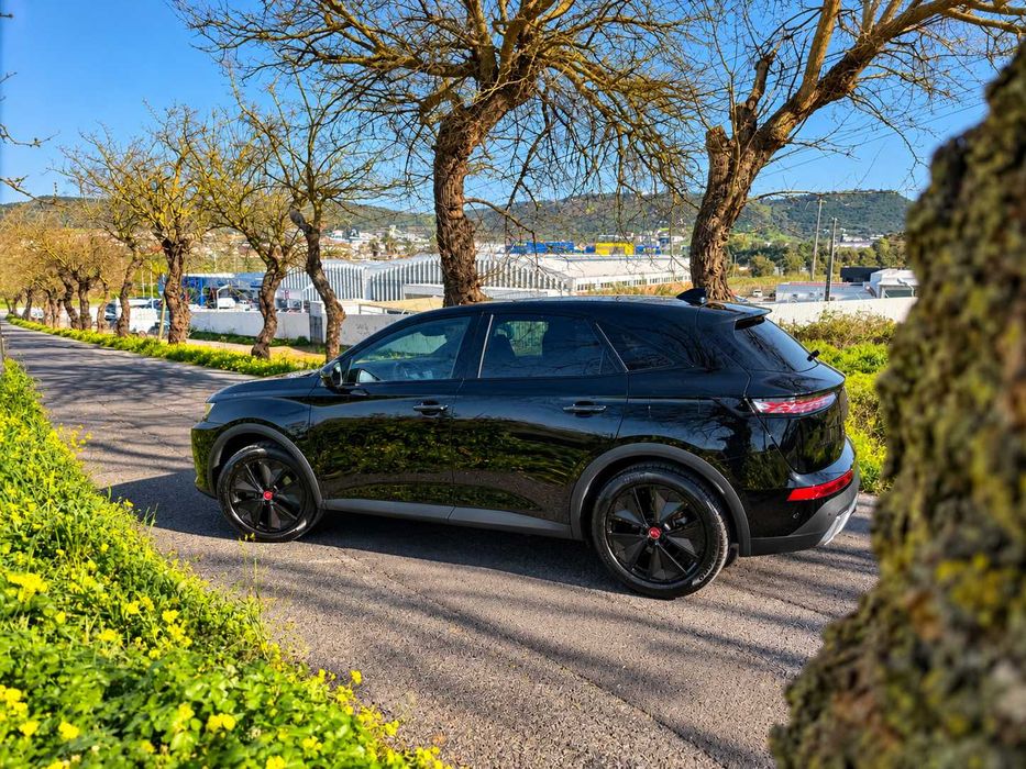 DS7 Crossback E-Tense Performance Line