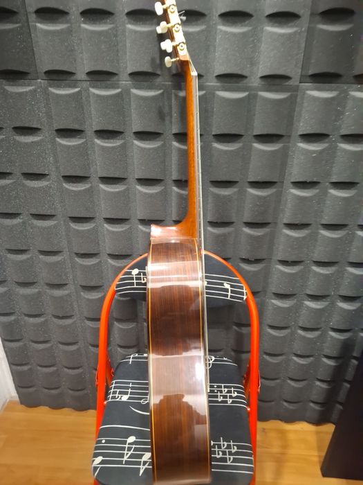 Guitarra classica Artesanal