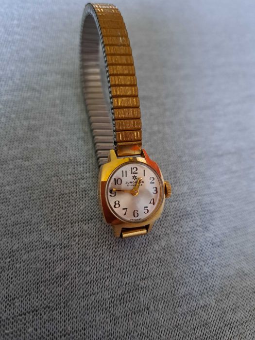 Zegarek  damski  Junghans  Germany