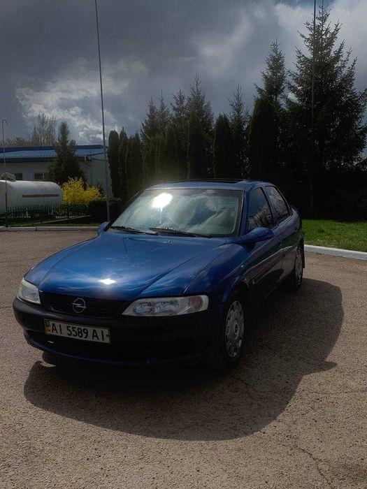 Авто Опель вектра  б