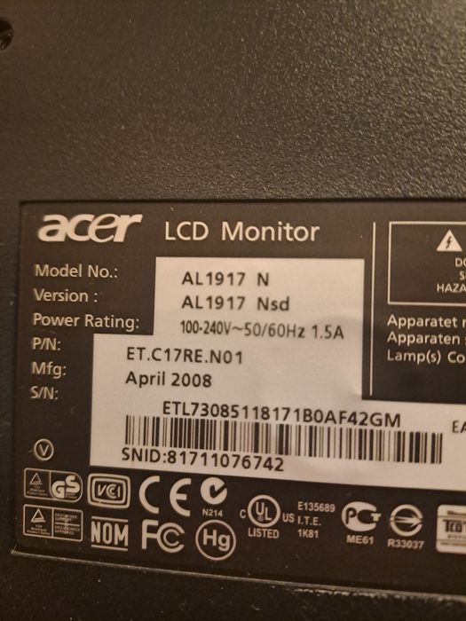 Монітор Acer AL1917 

Діагональ екрану 19
Роздільна здатність екрана