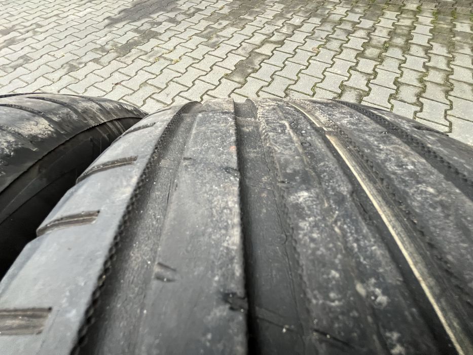 Opony letnie 225/55 17 bdb Nokian 4 sztuki