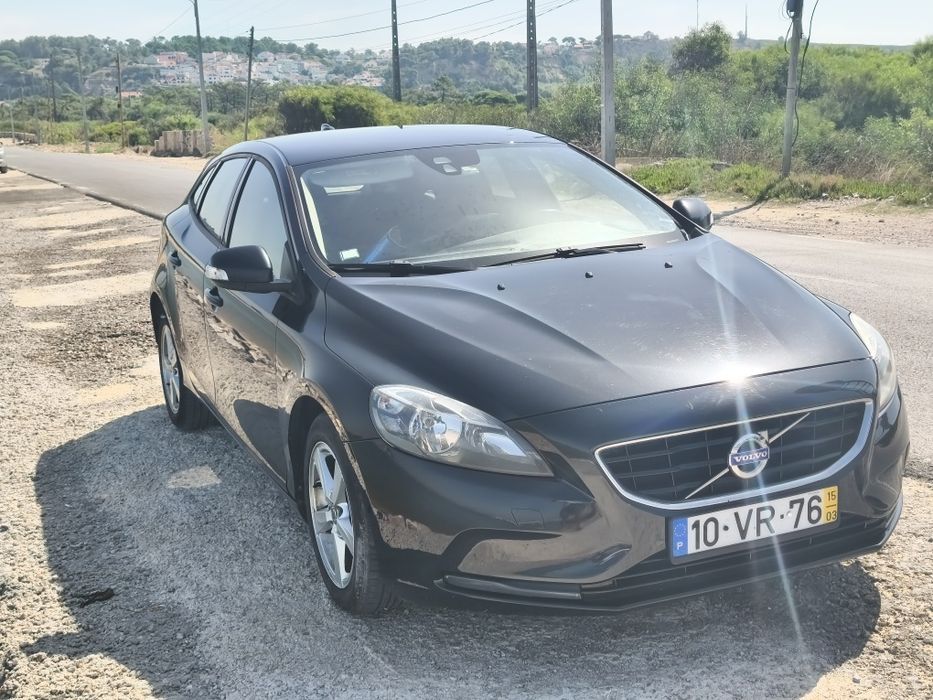 Volvo V40 em excelente estado