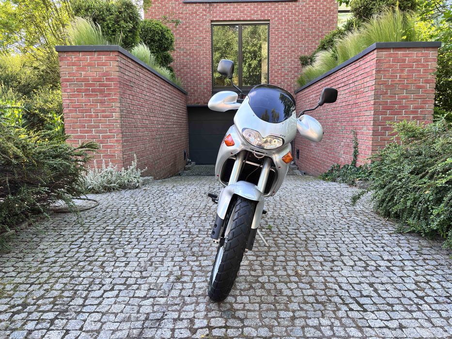 Aprilia Pegaso 650 Cube