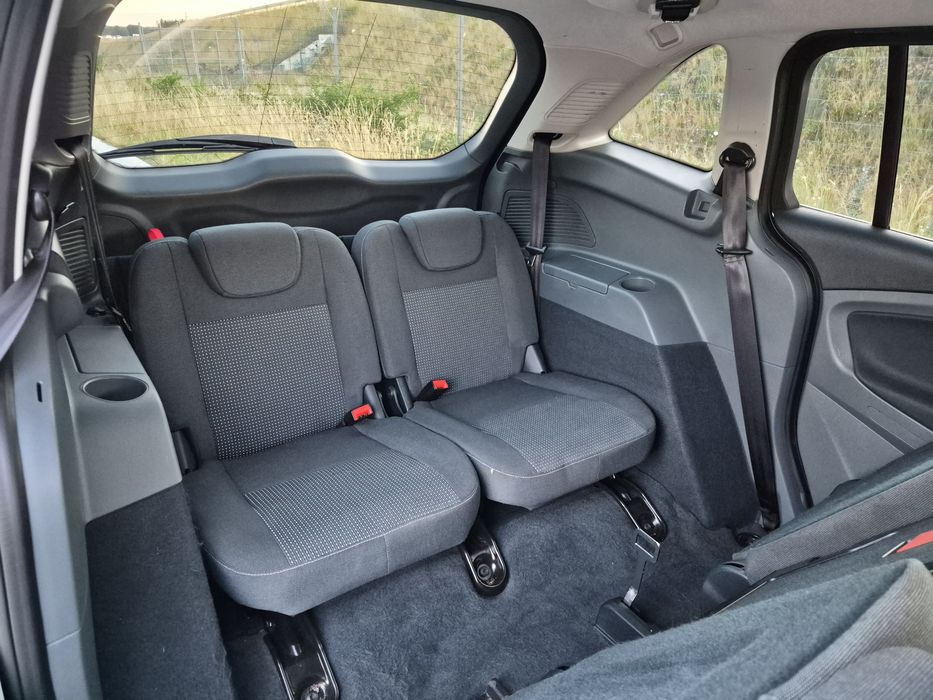 Ford Grand C-Max *7osób *Klima *Bezwypadkowy *Hak *GotowyDoRejstracji