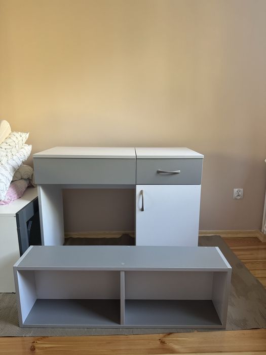 Biurko, toaletka + szafka wisząca gratis