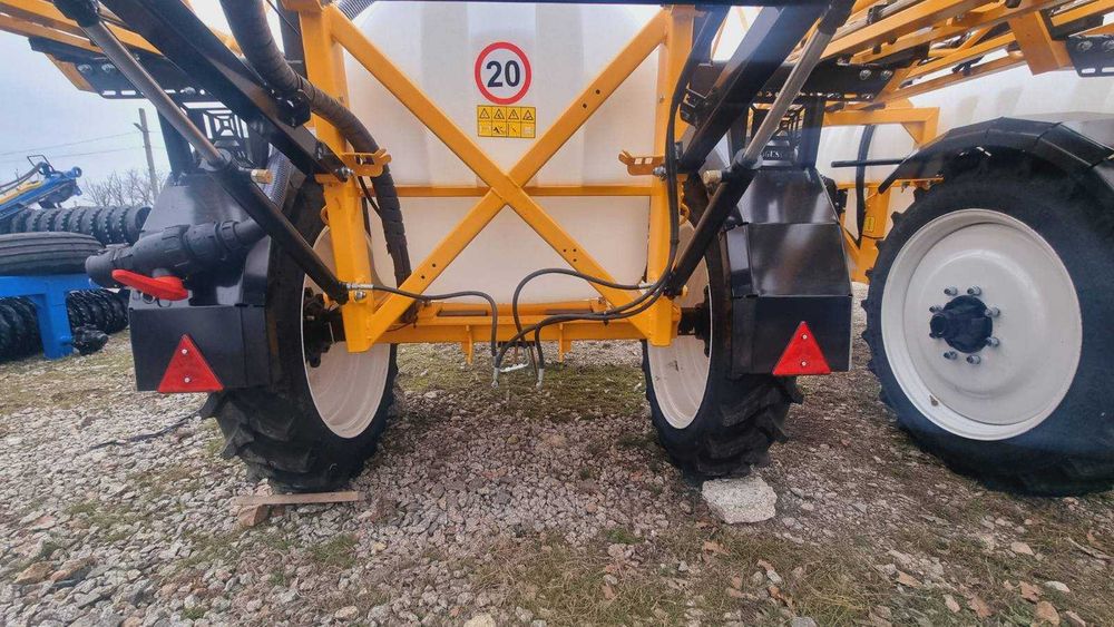 Обприскувач Одісей 2000-18 м