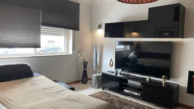 Quarto/Sala em Rio de Mouro