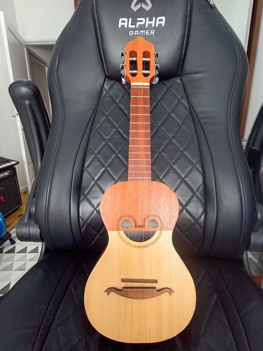 Cavaquinho APC 103