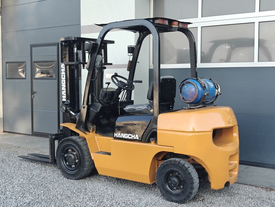 Wózek widłowy Hangcha 2.5T Lpg Benzyna 2014r Przesuw Silnik Nissan Przebieg 3777mtg