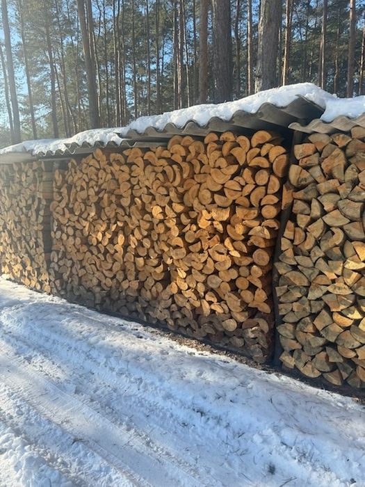 Sprzedam drzewo  sosnowe suche z transportem