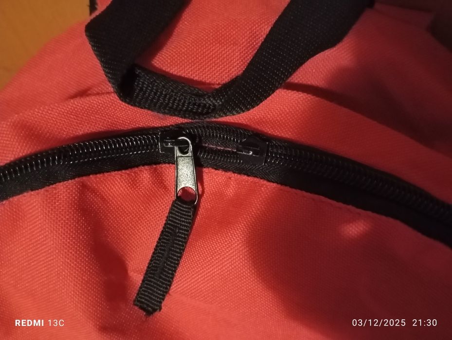 Mochila básica cor de rosa