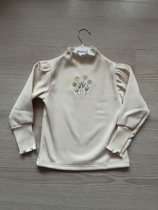 Кофтинка для дівчинки