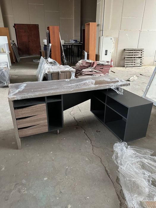 крісла на колесах 100шт! офісні компʼютерні