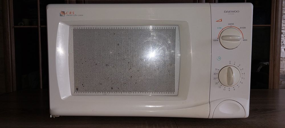 Mikrofala DAEWOO