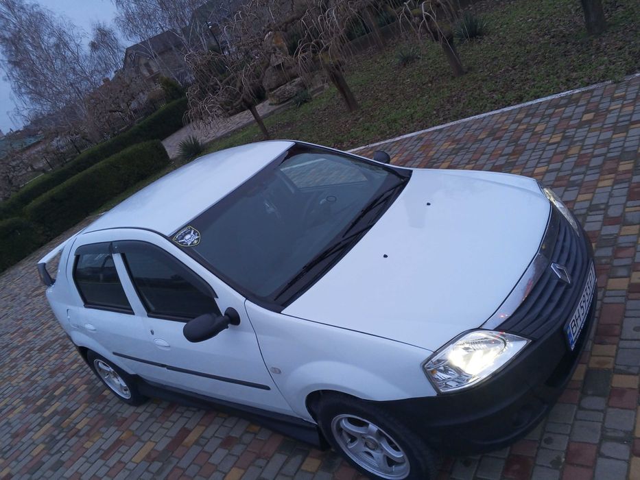 Срочно машина в отличном состоянии